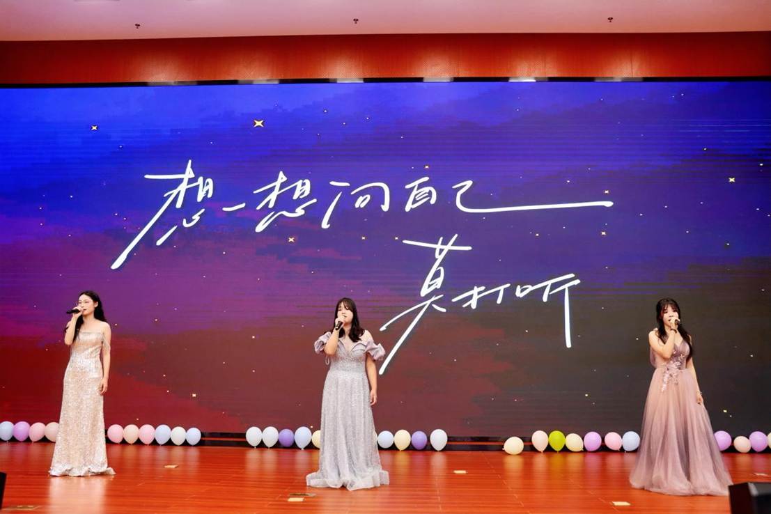歌曲《世界赠与我的》 (2)